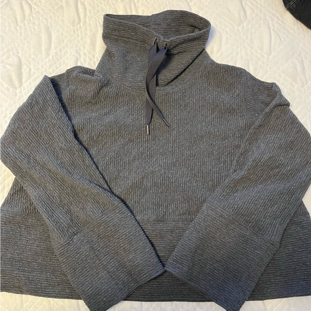 lululemon funnel neck